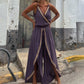 Arannyal szegélyezett derékszorító V-nyakú laza jumpsuit