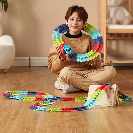 🔥Nagy sebességű, nem szerencsétlenkedő kaszkadőr autó!🏎️ Cserélhető karosszéria fényekkel, órákig tartó szórakozás a gyerekeknek!